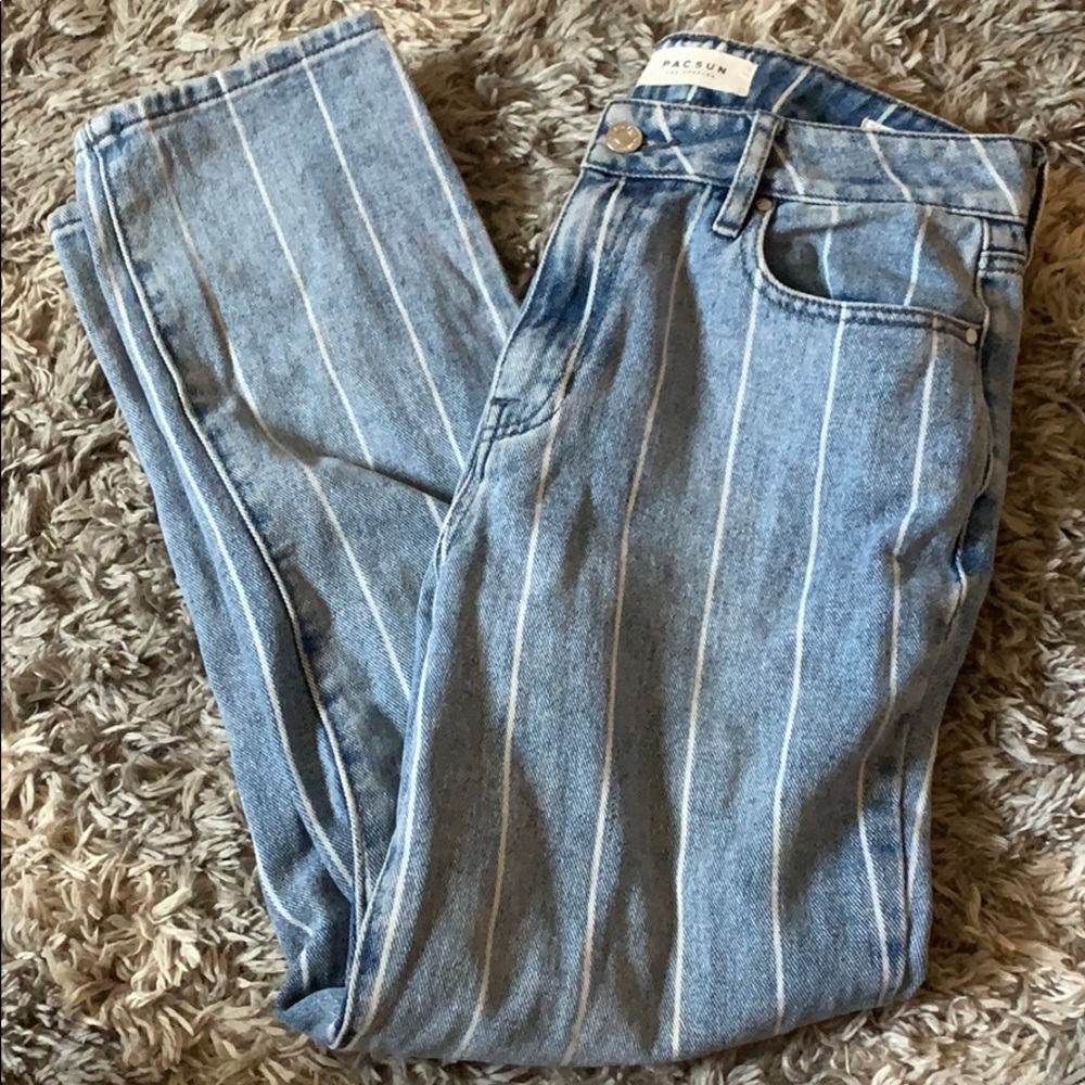 PacSun mom jeans